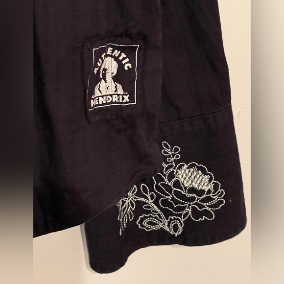 Authentic Hendrix Black Embroidered Button Down - Picture 4 of 5